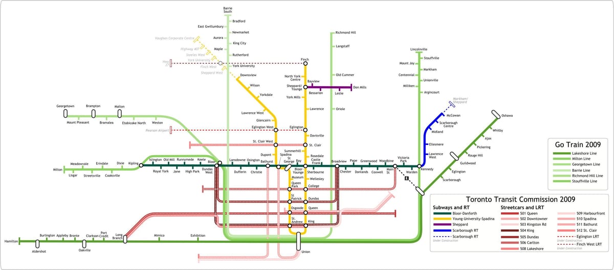 地図のトロント行きの列車